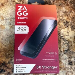 InvisibleShield Glass Elite Screen Protector for iPhone 6.1 “ 2024 - 5x stronger